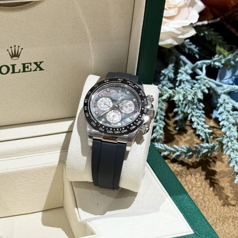 Rolex Replica Watches Daytona Mother Of Pearl And Moissanite Diamonds Dial 40mm