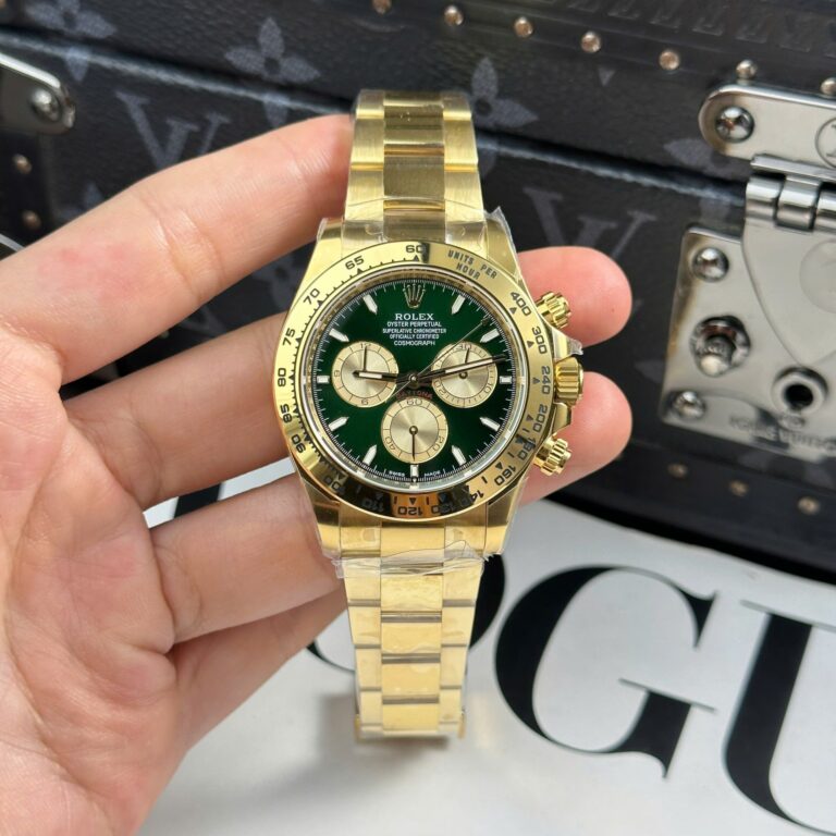 New 2025 Rolex Daytona 126508 Dial Green Oyster Strap 40mm