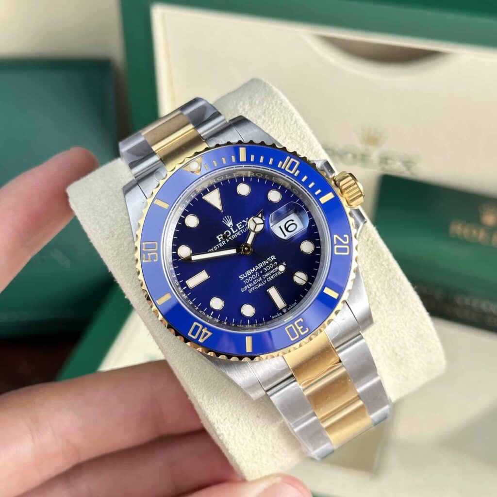 Rolex Submariner 126613LB bluesy 41mm