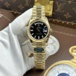 Rolex Daydate 211g Black Dial Yellow gold