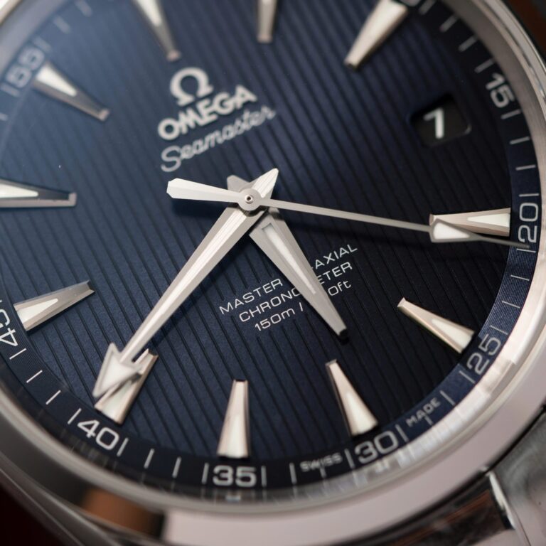 Omega 38.5 MM James Bond