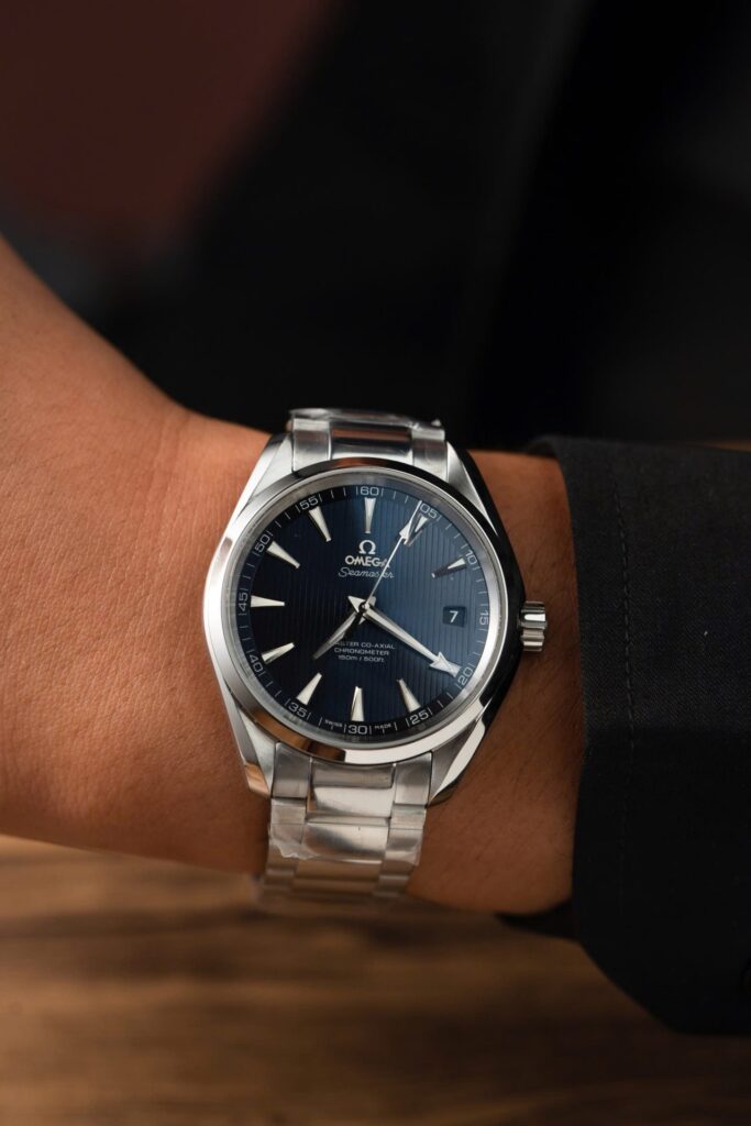 Omega 38.5 MM James Bond